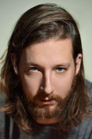 Emmanuel Schwartz as Étienne Maltais in Hochelaga, Land of Souls 2017