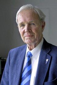 Jan Terlouw as Self in Making of Oorlogswinter 2008
