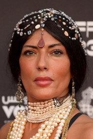 Alshaima'a Tayeb as Sara in Hajjan 2024