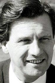 Ludovic Kennedy as Self - Narrator (voice) in Granada: From the North 1992
