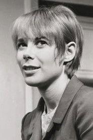 Marian Hailey as Myrtle Mae Simmons in Harvey 1972