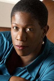 Sidné Anderson as Officer Eddy in Blue Ruin 2014