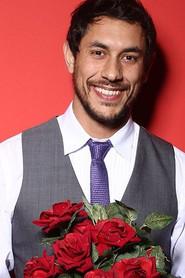 José Henrique Ligabue as Fábio in Lane 4 2019