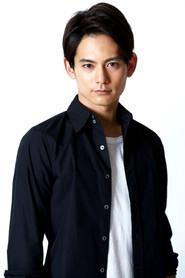 Tetsuji Sakakibara as Spada (Kajiki Yellow) in Uchu Sentai Kyuranger: Final Stage 2017