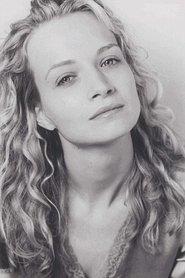 Bess Wohl as Agnes Tobin in Siren 2013