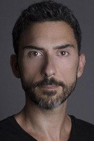 Pedro Luzindro as Rex in Expatriate 