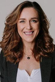 Cindy Swanepoel as Anna in Posbus 1 2019