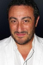 Claudio Insegno as Il Miki in Mi Rifaccio Il Trullo 2016