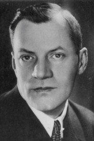Sergey Ostroumov as Lomov in Pobeda 1938