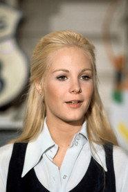 Robyn Millan as Sharon Kagel in Murph the Surf 1975