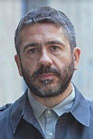 Nello Trocchia as Nello Trocchia in Matteo Messina Denaro - Il Superlatitante 2021