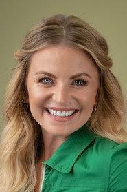 Leah van Niekerk as Leksie in Susters 2018