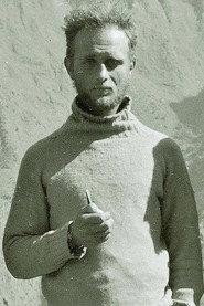 Eric Shipton as Self-expeditioner in Kamet Conquered 1933