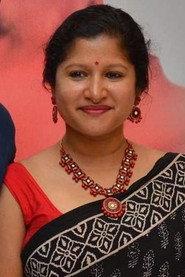Preetha Raaghav as Sridhar's Sister in Mugavari 2000