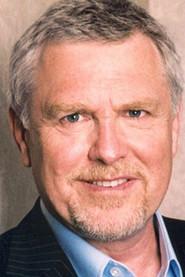 Allan Lysell as Agent Zachary in Badge of Betrayal 1997