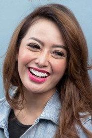 Cinta Ratu Nansya as Myrna in Kutukan Arwah Santet 2012