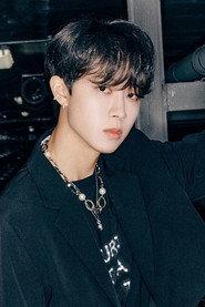 Kim Dong-hyun as Himself in Golden Movie 2018