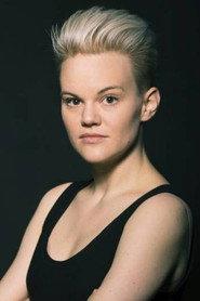 Katharina Klar as Kiki in Lasser ermittelt
