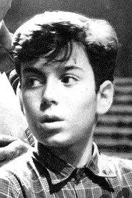 Jürg Grau as Mäni Brändli in Oberstadtgass 1956