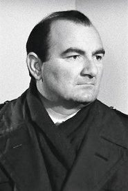 Ciccio Barbi as Il brigadiere Bardi in The Overtaxed 1959