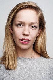 Louisa Hollway as Ariel in The Way We Fall 2016