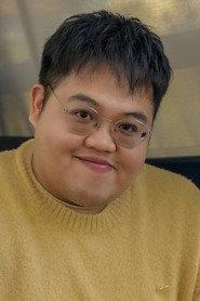 Jaruwat Cheawaram as Wan in Oh My Ghost! The Fierce Escape from Covid-19 2021