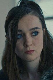 Emma Verlinden as Emma in Maverick 2017