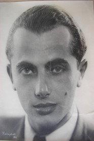 Lajos Mezey as Fritz in Nobel 2001