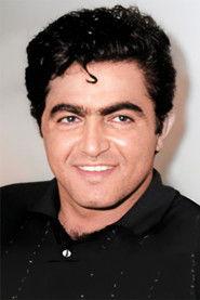 Reza Fazeli as Deve Ömer in The Three Superboys Strike Again 1976