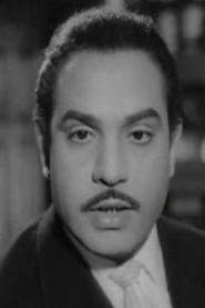 Mohamed Shaalan as النقيب احمد مكتب مكافحة المخدرات in El Ragol El Thaalab 1962