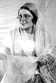 Aliya Teregulova as  in People without Hands 1932