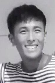 Xiaoquan Gu as Xiao Xu in What Is Love? 1980