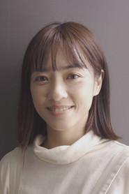 Anna Ieong as Ana in Flip Flops 2015
