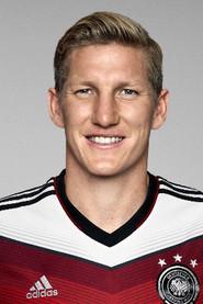 Bastian Schweinsteiger as Himself in Das Leben ist ein Hauch 2014