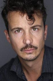 José Ortuño as Bandolero in Mala Tierra 