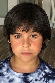 Santiago André as Gineto in Creeks