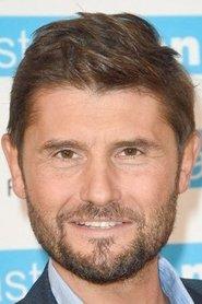 Christophe Beaugrand as Self : Journaliste qui à l’époque était un ado auditeur de la libre antenne in Libre antenne 2026