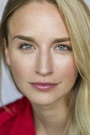 Brianna Barnes as Josie in No Escape Room 2018