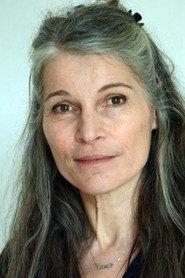 Isabelle Goethals Carre as Assistante sociale hôpital in A Fragile Bond 2019