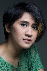 Aline Jusria as Dokter Klinik in Punk in Love 2009