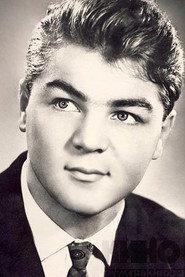 Yurii Sarychev as Chernyavyy in Girl's Years 1961