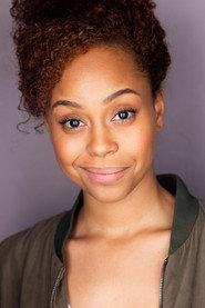 Amanda Debraux as Amy Robertson in The Rest of Us 2019