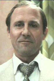 Nikolai Babenko as dyadya in Apple in the Palm 1982
