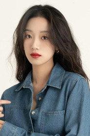 Mai Tong as Yan Zi in Legend of Deification: Refining The Sword 2021