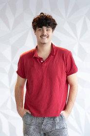 Nathan Lavoie as Zach in Brebis 2024