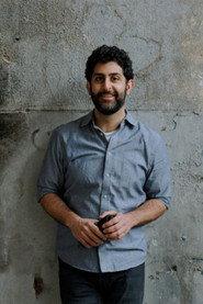 Yazdan Tabrizi as Yazdan in No Sight No Sound 