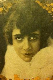 Lottie Lyell as Nell in Rudd's New Selection 1921