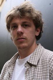 Cédric Durand as Hugo in Victoire et le Secret des Terres de Meuse 2025