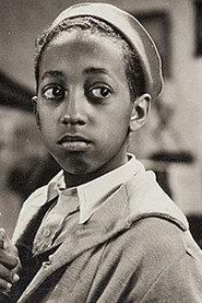 Carl Gross as Abraham Jones in Man Hunt 1933
