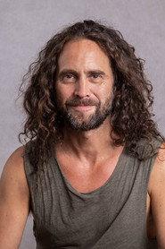 Áron Gauder as Másik indián férfi (voice) in Coyote and the Wasichu 2016